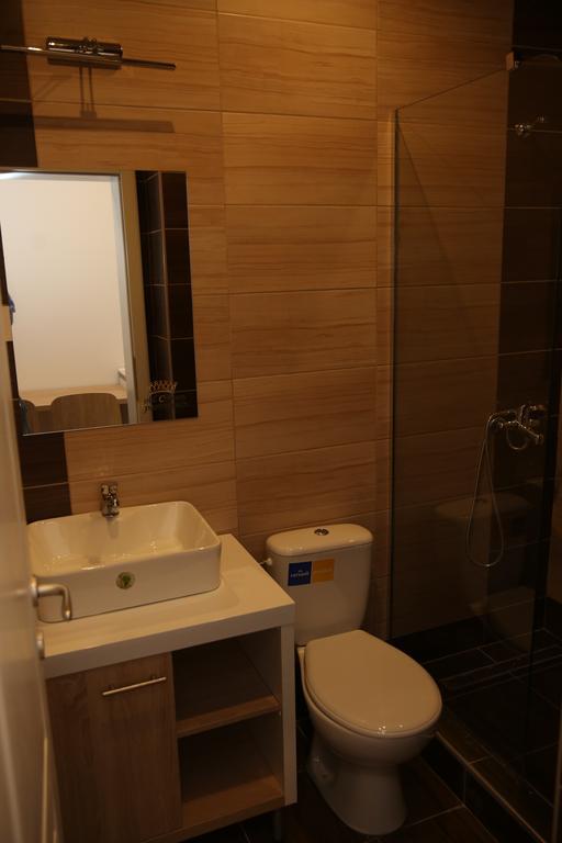 Gold Crown Apartments ياغودينا المظهر الخارجي الصورة